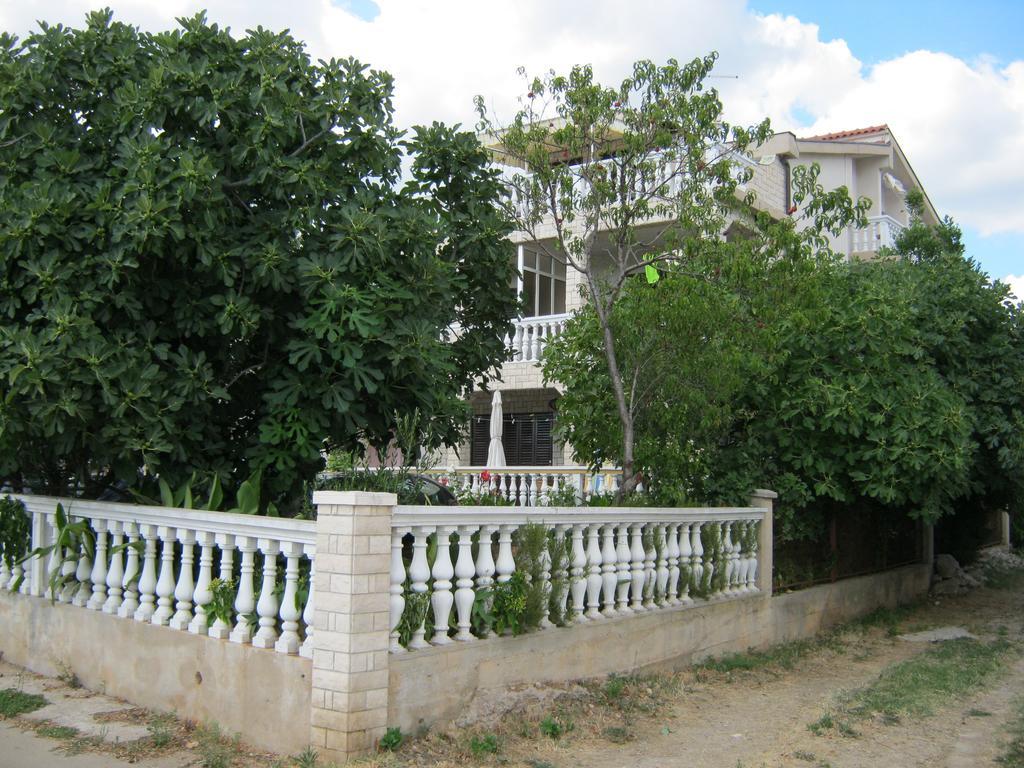 Tribalj Apartments Nestor מראה חיצוני תמונה