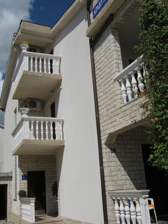 Tribalj Apartments Nestor מראה חיצוני תמונה