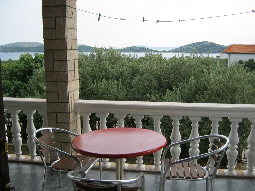 Tribalj Apartments Nestor מראה חיצוני תמונה